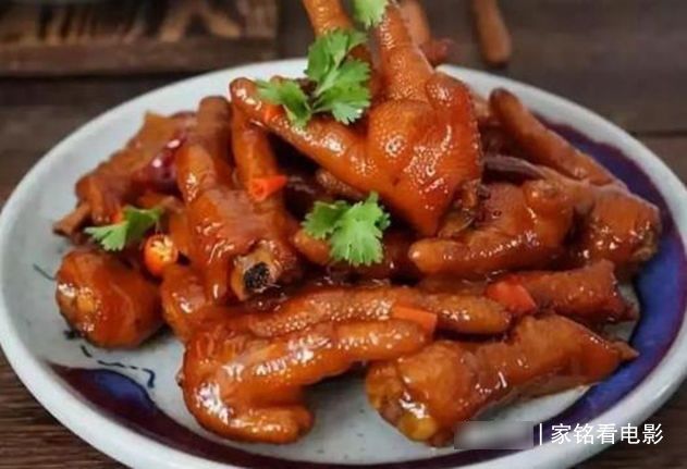 美食推荐：香辣烧鸡爪，椒盐小土豆，川汁烧虾球，肉沫蒸茄子做法