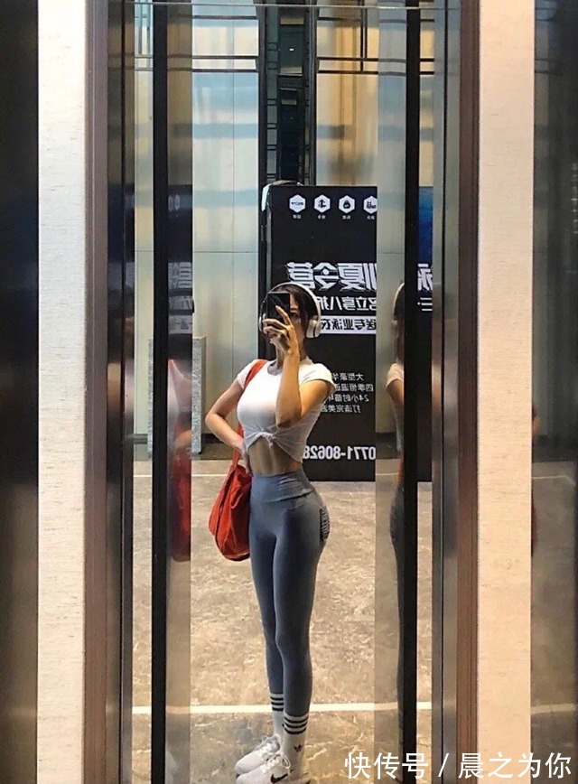 腿部肌肉|21岁健身模特,颜值正,身材也十分撩人,4个动作练出女神身材