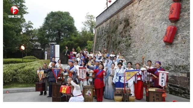 安徽卫视|锁定安徽卫视！《闪耀安徽》黄山篇今晚930开播！