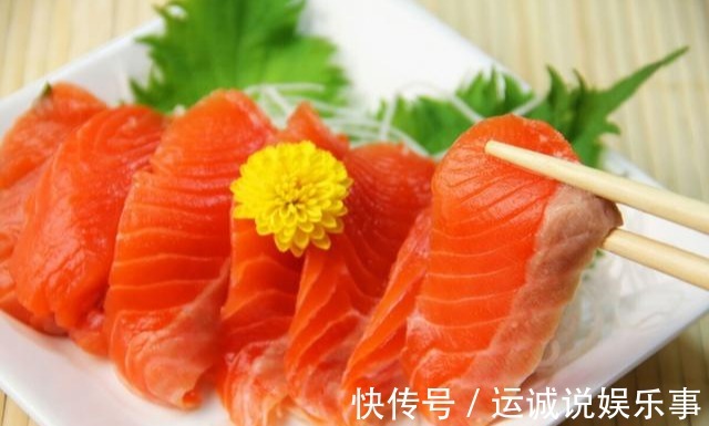 脑细胞|0~3岁是宝宝大脑发育黄金期,经常吃8种益智食物,娃越吃越聪明