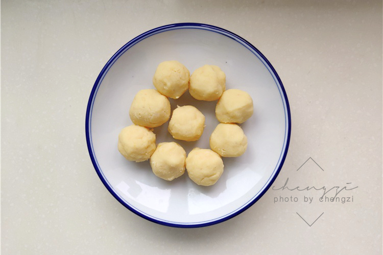 三伏天多吃绿豆，不煮汤不熬粥，加1块南瓜做早餐，消暑又解馋