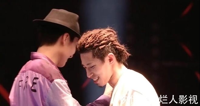 《街舞4》首位双冠王诞生！叶音就是叶音！