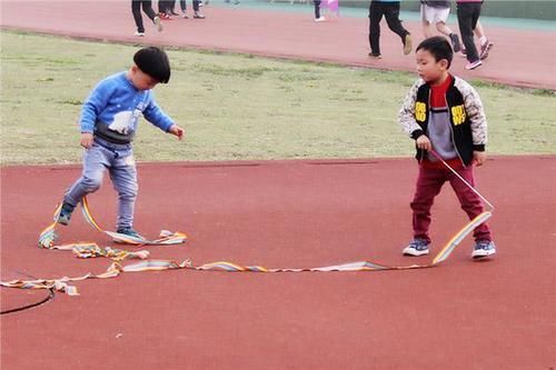 儿科医生：3种水果煮给小孩吃，有助于健脾，家长们要学着做