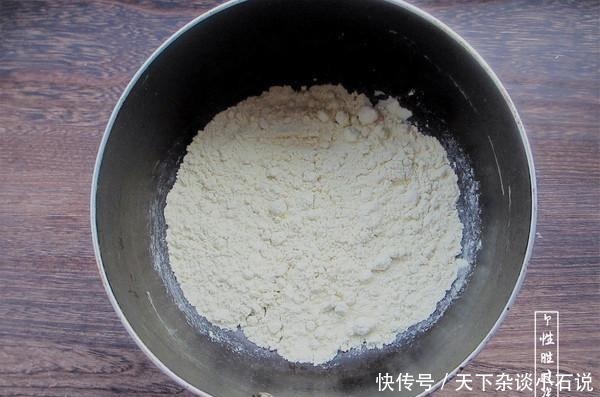 它是“穷人的阿胶”,一碗不到3块钱,每天吃一点,脸色红润