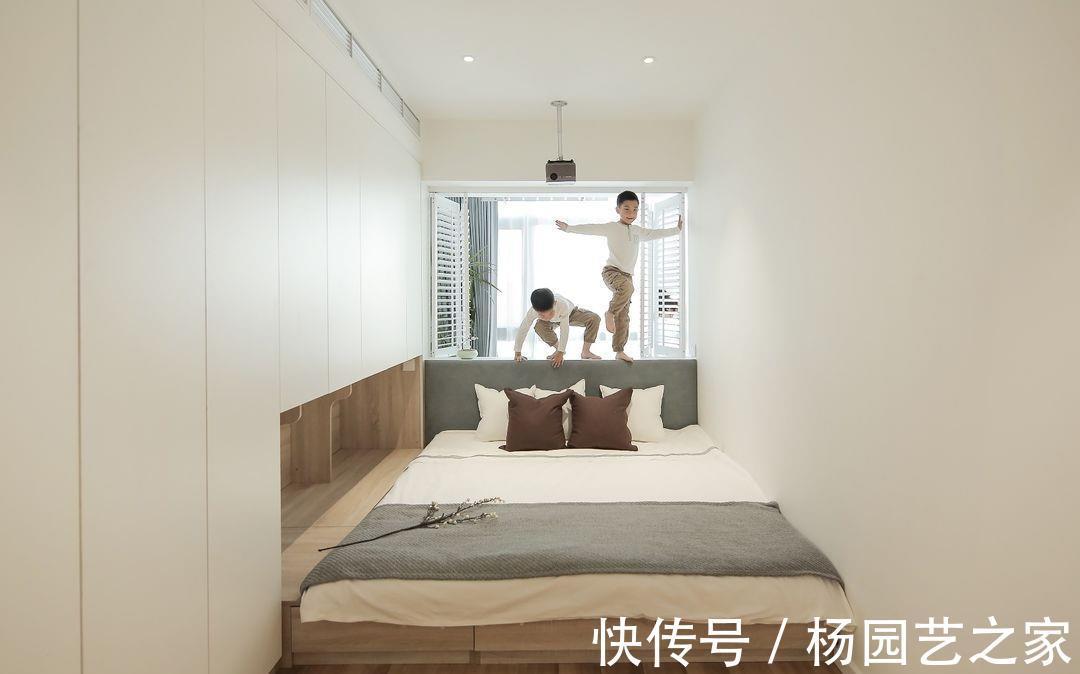 小房子|小户型这样做，阳台打造榻榻米，收纳和休闲两不误，好实用
