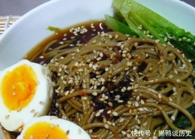 8分钟做好早餐,营养高味道好,一碗特别的面,学会就不用买了!