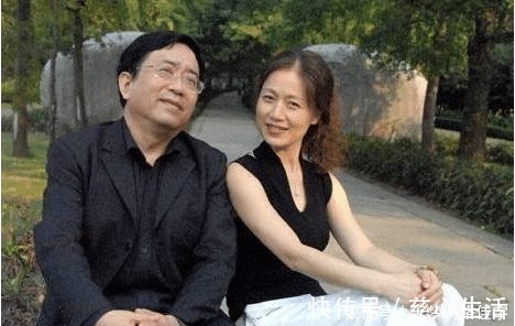 文学家!余秋雨:我没有放弃前妻,只是我不值得她再付出