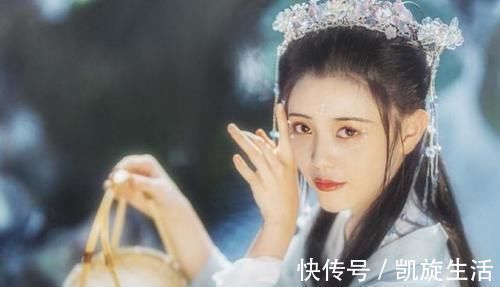 衣裳花#在古人笔下,如何表达“我想你了”?这五句古诗词惊艳世人