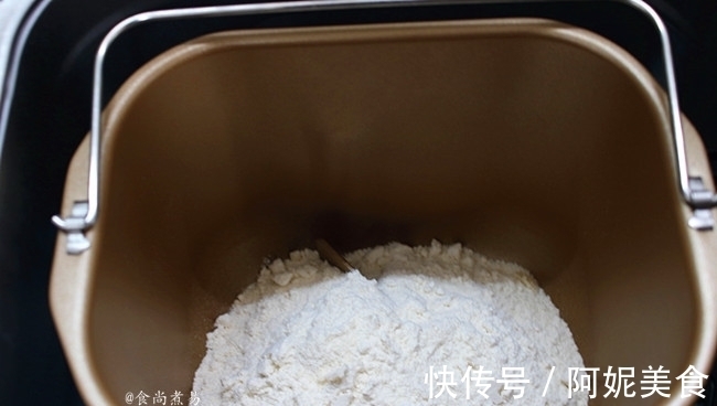 这三种食材放在一起做馅包饺子,鲜甜多汁营养足,快试试去