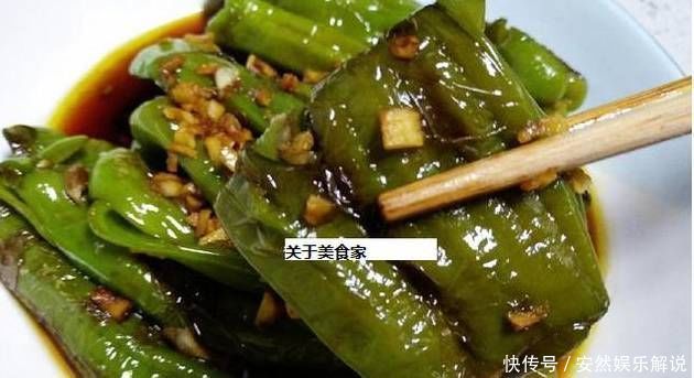 虎皮辣椒要注意这一点,做出来味道比肉还香,两天不吃就想它