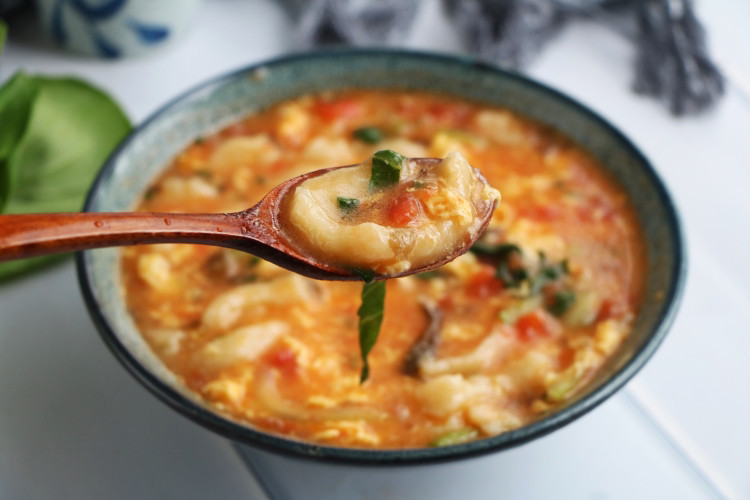 一到冬天,女儿就馋这早餐,营养又暖胃,每次要吃2碗,1周吃3回