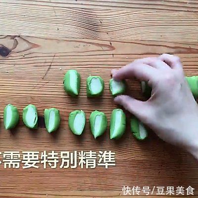 色香味俱全的翡翠菠菜素饺子，这个冬至必不可少