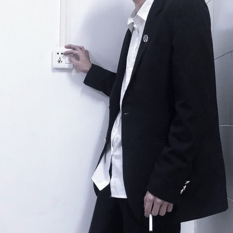 小穎|神仙·男生頭像丨留給世界的只能是背影