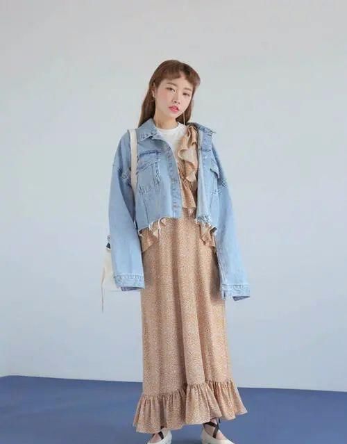 今年流行“上短下长”，时髦炸了，开年最佳搭配套路！！