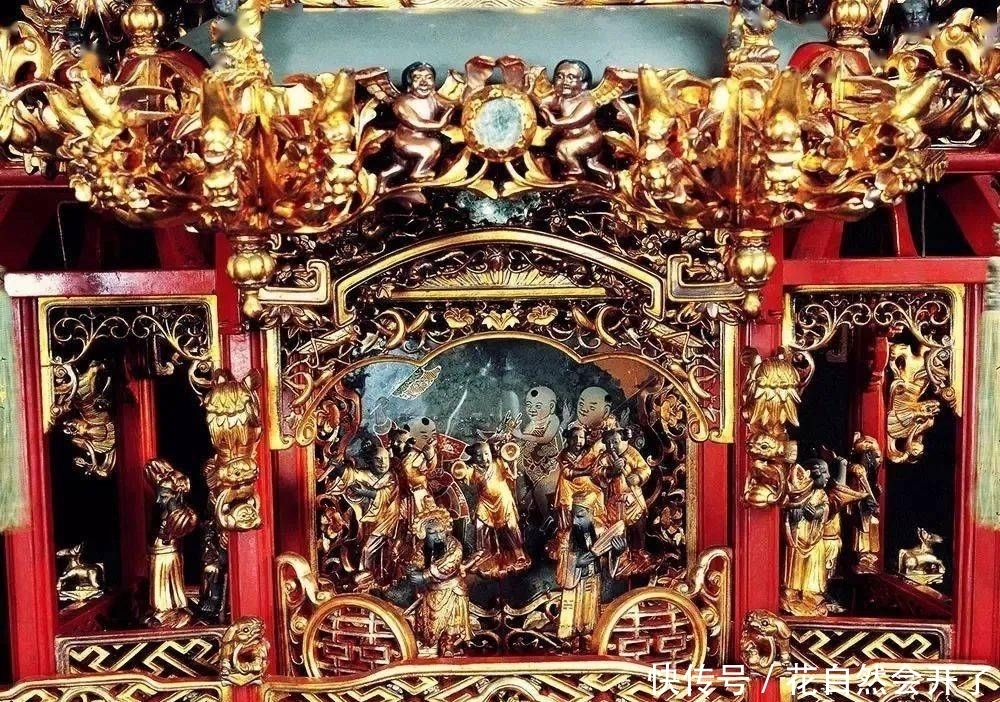 课程|国旗下课程丨文物守望千年匠心薪火相传