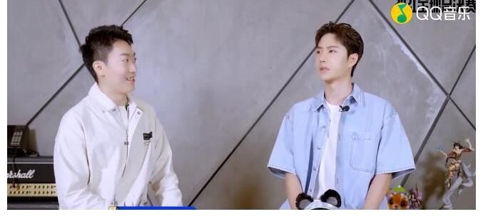 官宣!王一博为2021年“英雄联盟”演唱《不可阻挡》上线,总决赛有表演