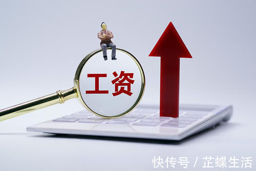 小户|10年后,大户型和小户型的房子哪个更吃香?内行人6字说清楚