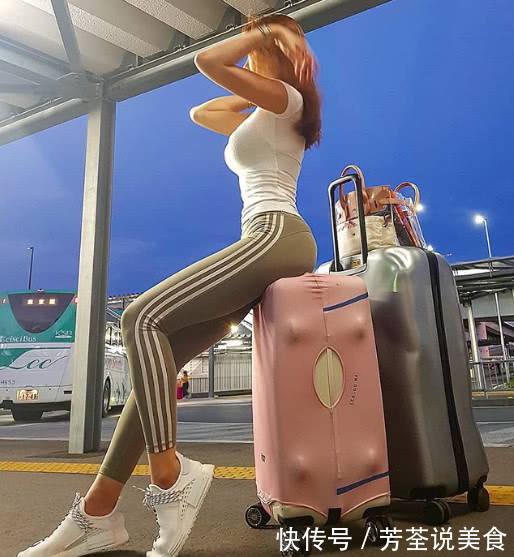 珍妮|励志普拉提女神拒绝整容,三年健身身材出众曲线感十足