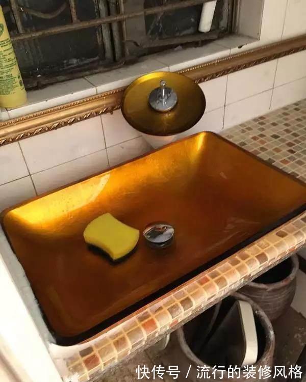 房东|450租的两层出租屋,乌漆嘛黑卧室都不敢住,改造后朋友都说很赞