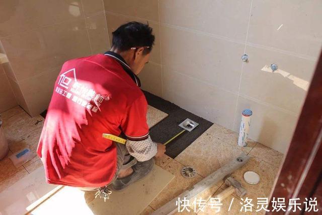 堵塞|卫生间地漏下水慢洗澡一地水装修时注意这3点,积水哗哗都流走