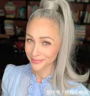 头顶|西班牙王后一夜白头,头顶白发自成潮流,再掀全球奶奶灰发色趋势