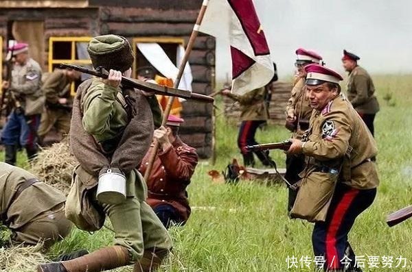 乌克兰|苏俄内战时期“三国演义”红军和白军大战,黑军又是什么角色