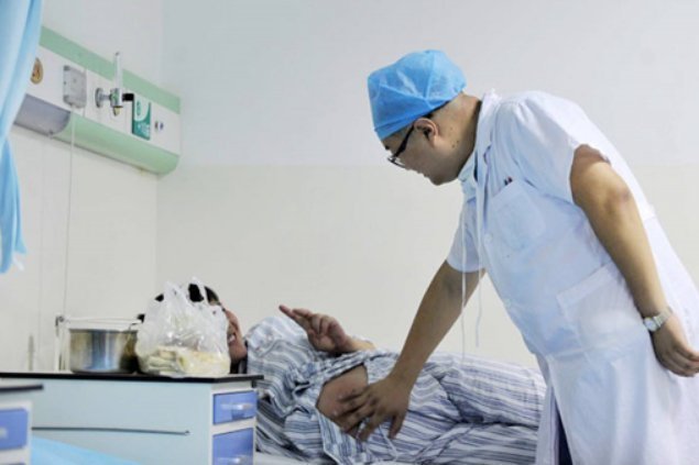 光荣使命|体验过一遭顺产分娩,才明白为何“产房无尊严”,咬着牙忍受