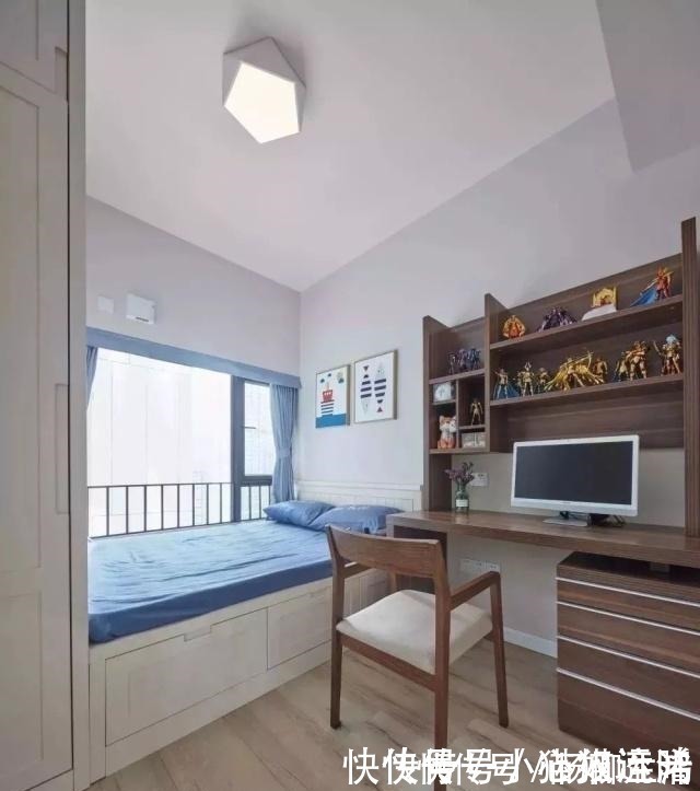 卡座|92平挤出三室两厅，一进屋就被迷住了！餐厅设卡座更实用！晒晒！