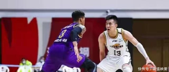 太激烈!辽篮为郭士强拼了,战北控两人被