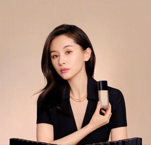 蒂芙尼|2万左右的大牌珠宝首饰,哪一款项链,才是时尚年轻女孩的最爱