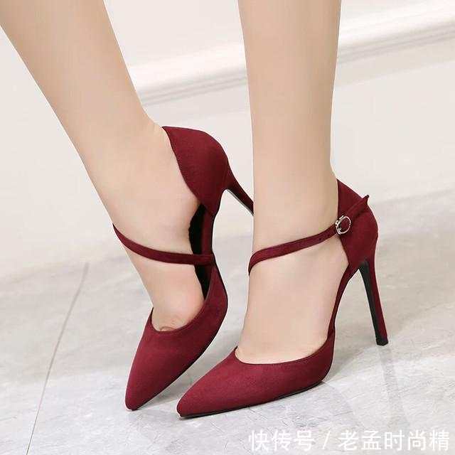 职场|经典魅惑的尖头高跟鞋, 增添职场女性无限魅力