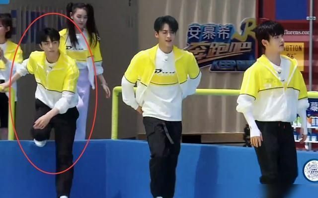 好兄弟 当全队要逮捕陈立农时,看到蔡徐坤的动作,真的是满屏写着拒绝