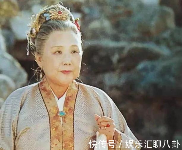 宝钗!人参养荣丸是过期药,此药藏了王夫人和宝钗,对贾母和黛玉的恶意