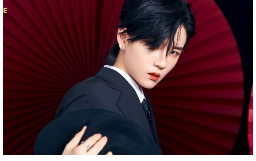 y《爆裂舞台》:韩红开启“严师”模式,3代国产女团同台竞技