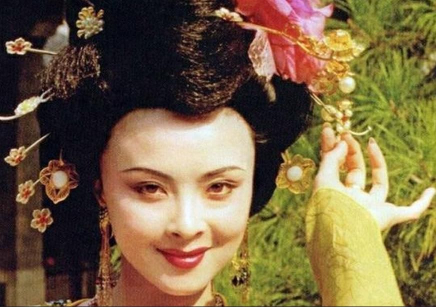 皇后|为何唐玄宗不立杨贵妃为皇后？难道只是因为寿王吗？其实还有这点原因