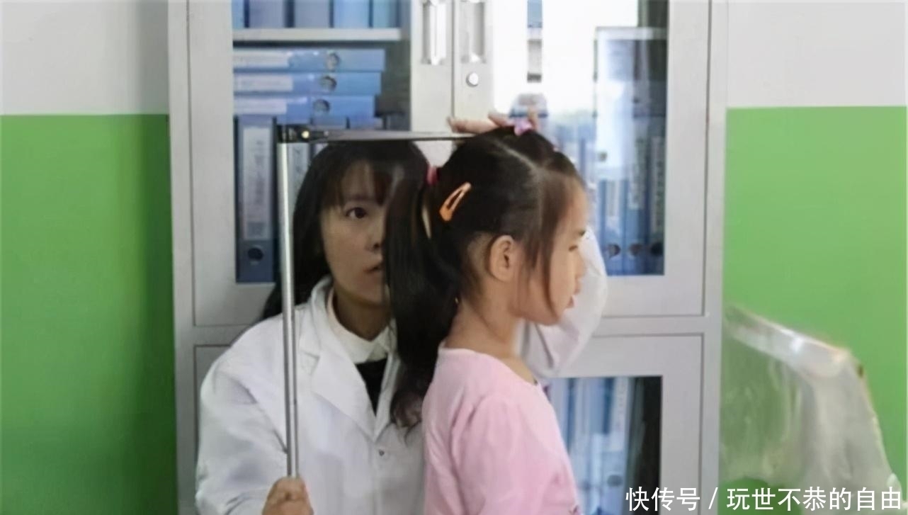 笑笑|女生多少岁停止长高?把握好最后一个“冲刺期”,让身高再蹿一蹿