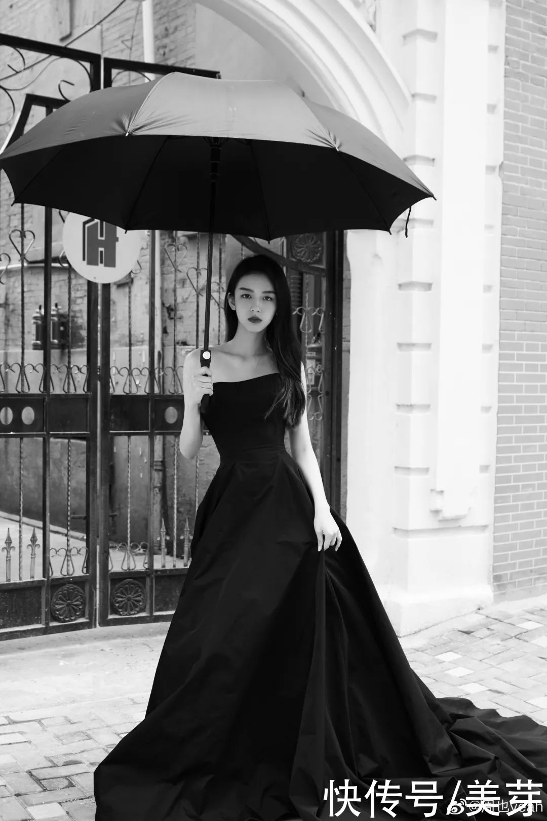 宝藏女孩|00后输了，这届95后小花也太会穿了吧