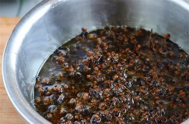 花椒油|家庭自制花椒油，详细做法配方教会你，又香又麻，比买的还香