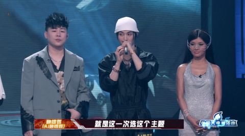 比赛|《说唱听我的》口碑回暖，舞台作品碰撞出火花，赛制进入淘汰阶段