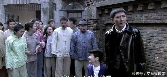 津门飞鹰 同样都是抗日神剧,观众们为什么不讨厌如同“开挂”的燕双鹰?