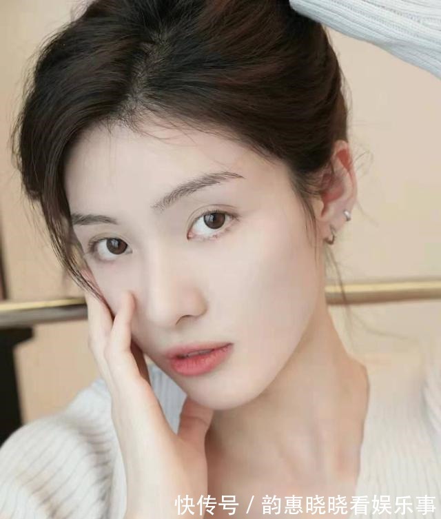 卸妆油 晚上护肤时,很多人都在犯的错误,很容易伤害皮肤,多数人都有