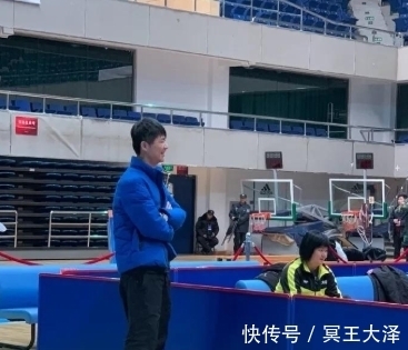刘诗雯|是什么积怨,曾让孙颖莎写下隔阂障碍四个字,是任性的黄海诚吗?
