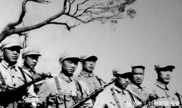 敬佩|麦克阿瑟被撤职,李奇微凭啥力挽狂澜上任后第一件事就让人敬佩