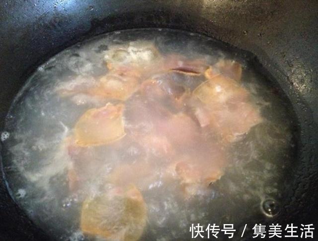 腊肉|炒腊肉,怎么炒才最香还好吃教你2个小妙招,咸硬适中,还油润