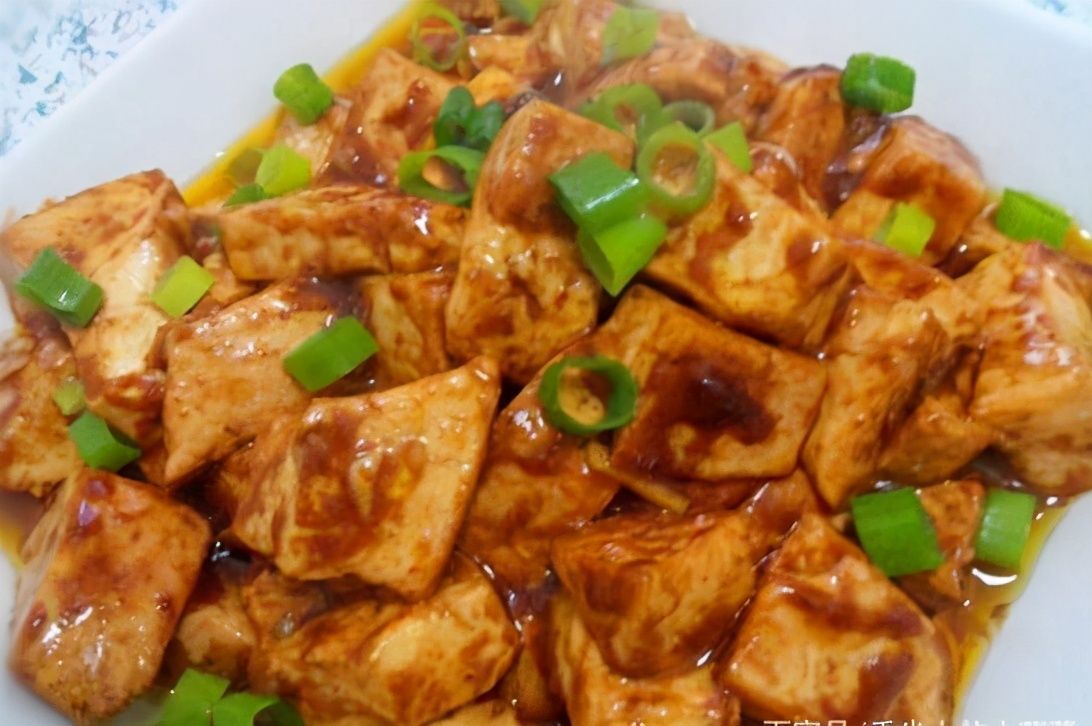 豆腐的新做法还是非常棒的，既保留营养又不失美色