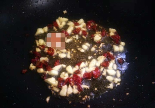 肉末|这菜上桌一扫而光，又嫩又脆又香，孩子说没它吃饭都不香！