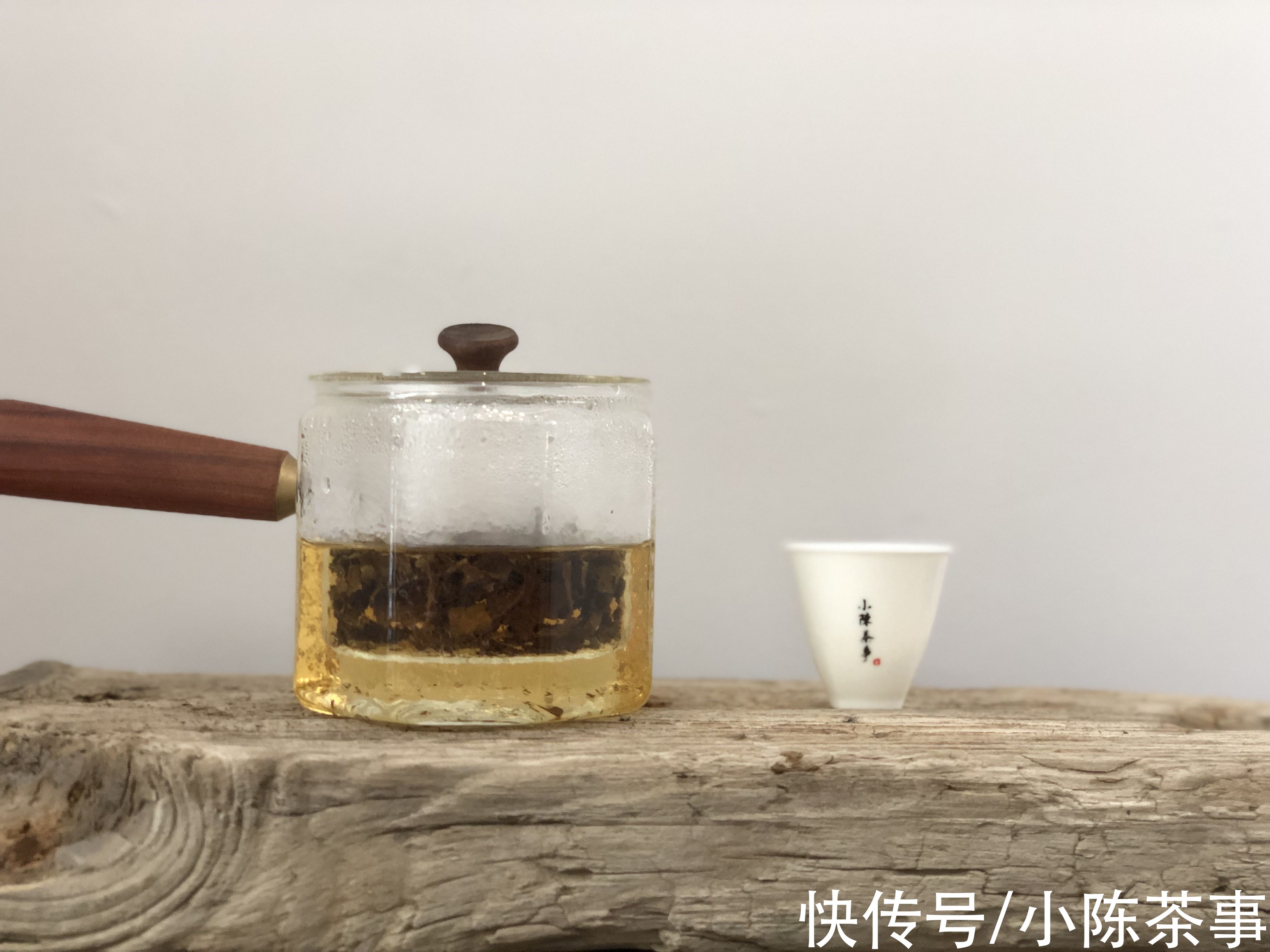 茶叶$常喝白茶的老茶客，整理的投茶量标准，盖碗、玻璃杯、煮茶壶齐了