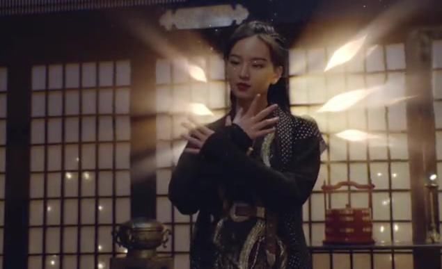 动漫|斗罗大陆六大女神齐聚漫展,白沉香黑胶袜瞩目,小舞成跑车女神