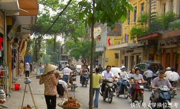 泥巴浴深受中国女孩青睐, 她们到这里体验一下就会面带笑容