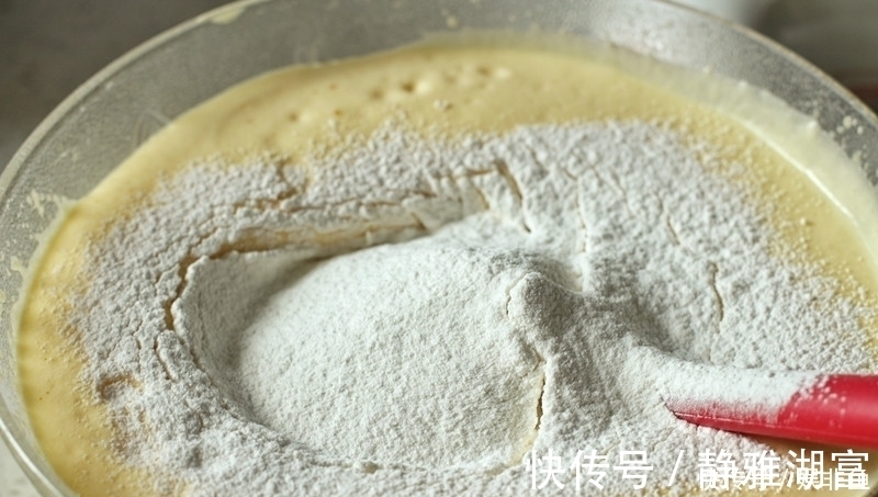 好吃|比戚风蛋糕简单比海绵蛋糕软润，儿子无法抗拒的蛋糕，好吃也好做